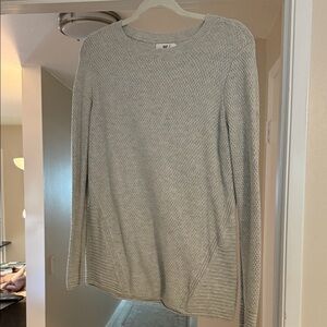Vineyard Vines Light Gray Sweater